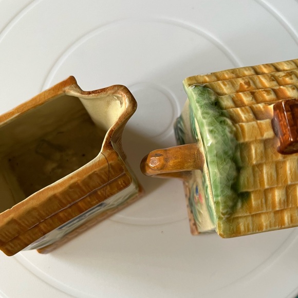 Vintage Cottage House - Picture 12 of 12